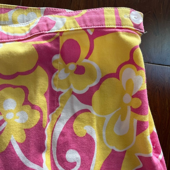 Colourful Vintage Capris - Picture 3 of 5